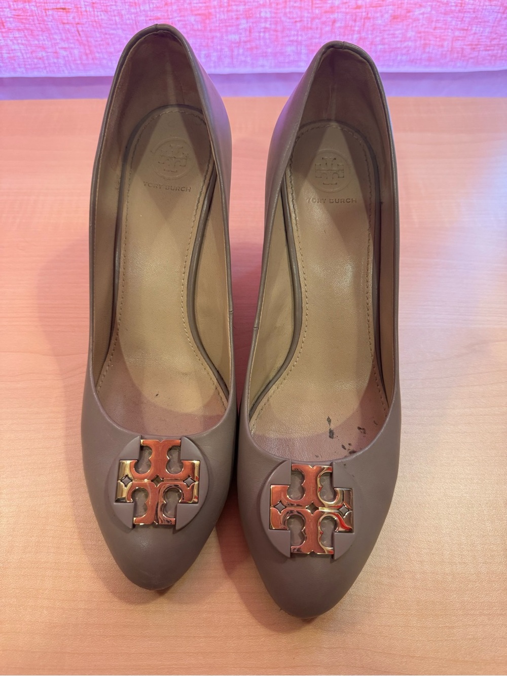 Tory Burch Luna Wedge - Size 10
